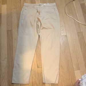 Zara Women's Cream Capris